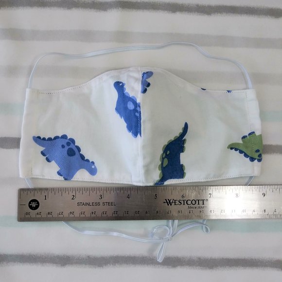 SECONDS Adult S homemade mask w/ pocket - uterus - Picture 9 of 9